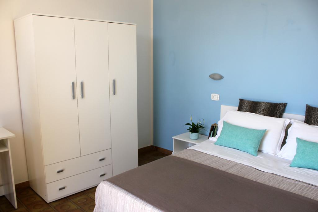 Le Aromatiche B&B Viserbella di Rimini Habitación foto