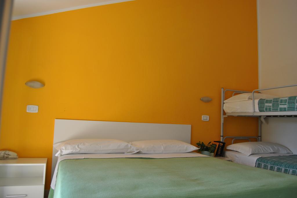 Le Aromatiche B&B Viserbella di Rimini Exterior foto